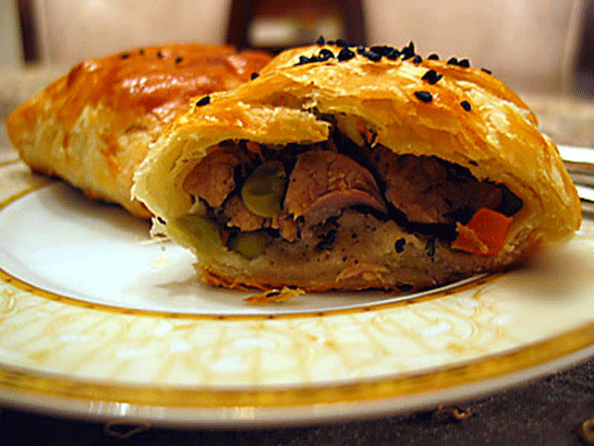 Garnitürlü Milföy Böreği Tarifi ve Malzemeleri