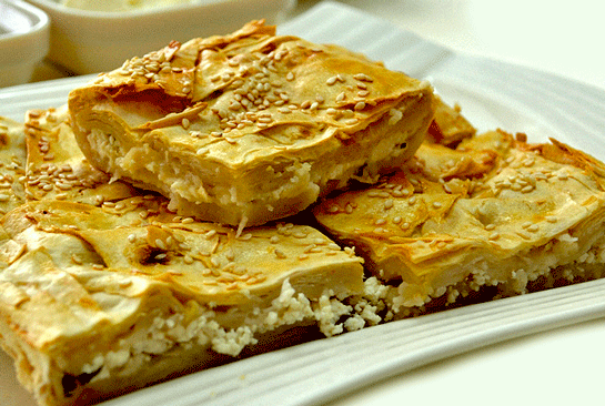 Lor Peynirli Börek Tarifi ve Malzemeleri