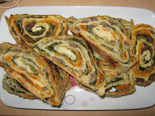 Üç Renkli Börek Tarifi ve Malzemeleri