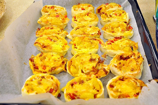 Yufkasız Patatesli Börek Tarifi ve Malzemeleri